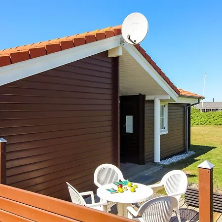 Armgard - 300m From The Sea By Interhome
